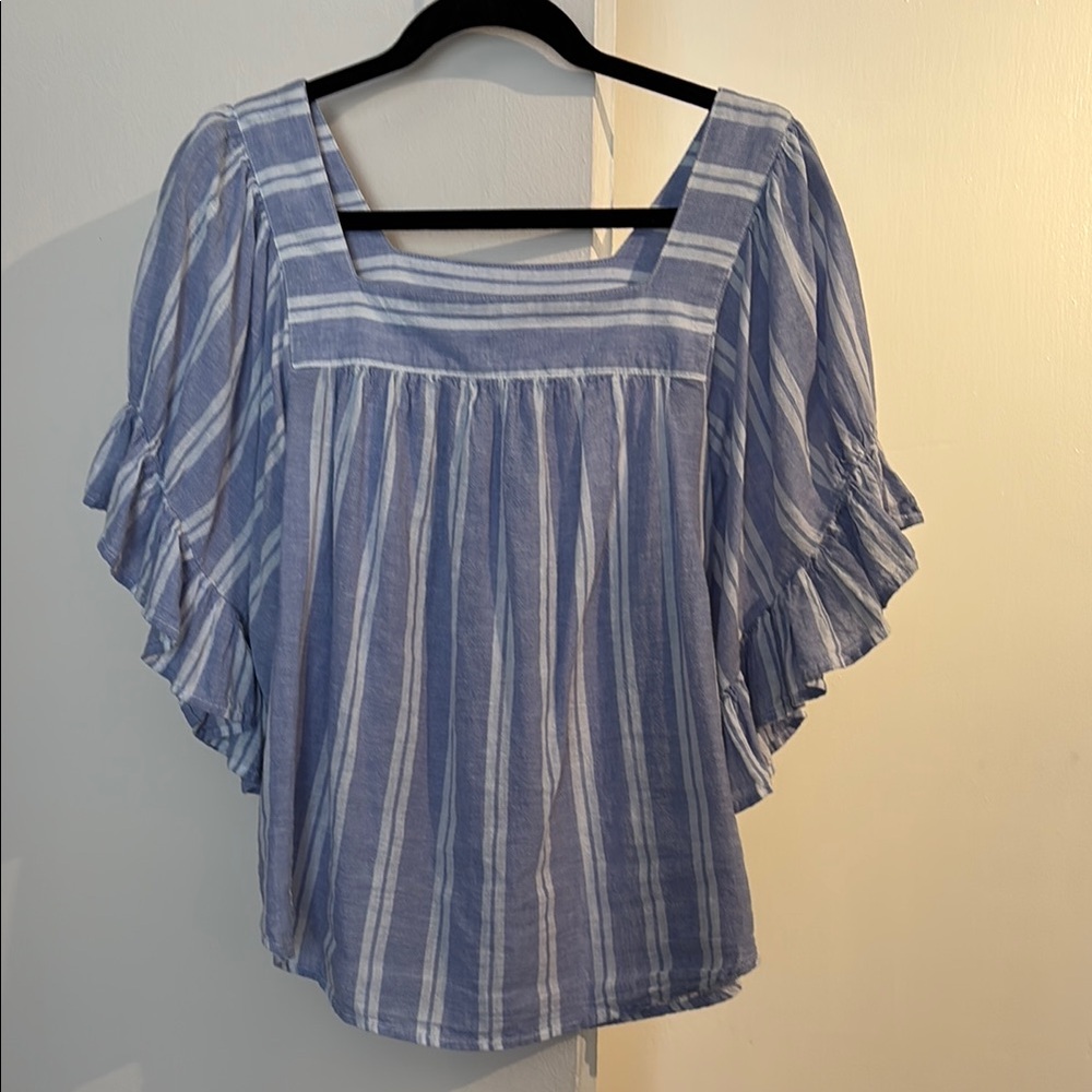 Beachlunchlounge Blue and White Ruffled Blouse